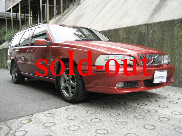 {{V70R-AWD